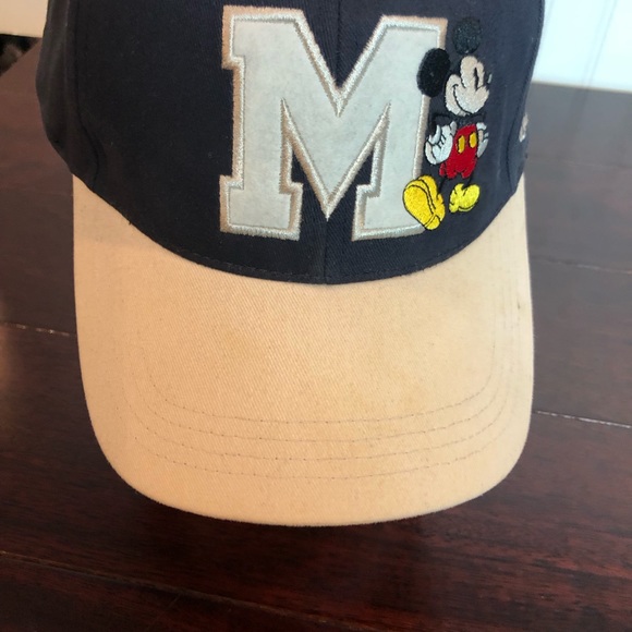 Disney Large M Mickey Cap - Picture 6 of 11